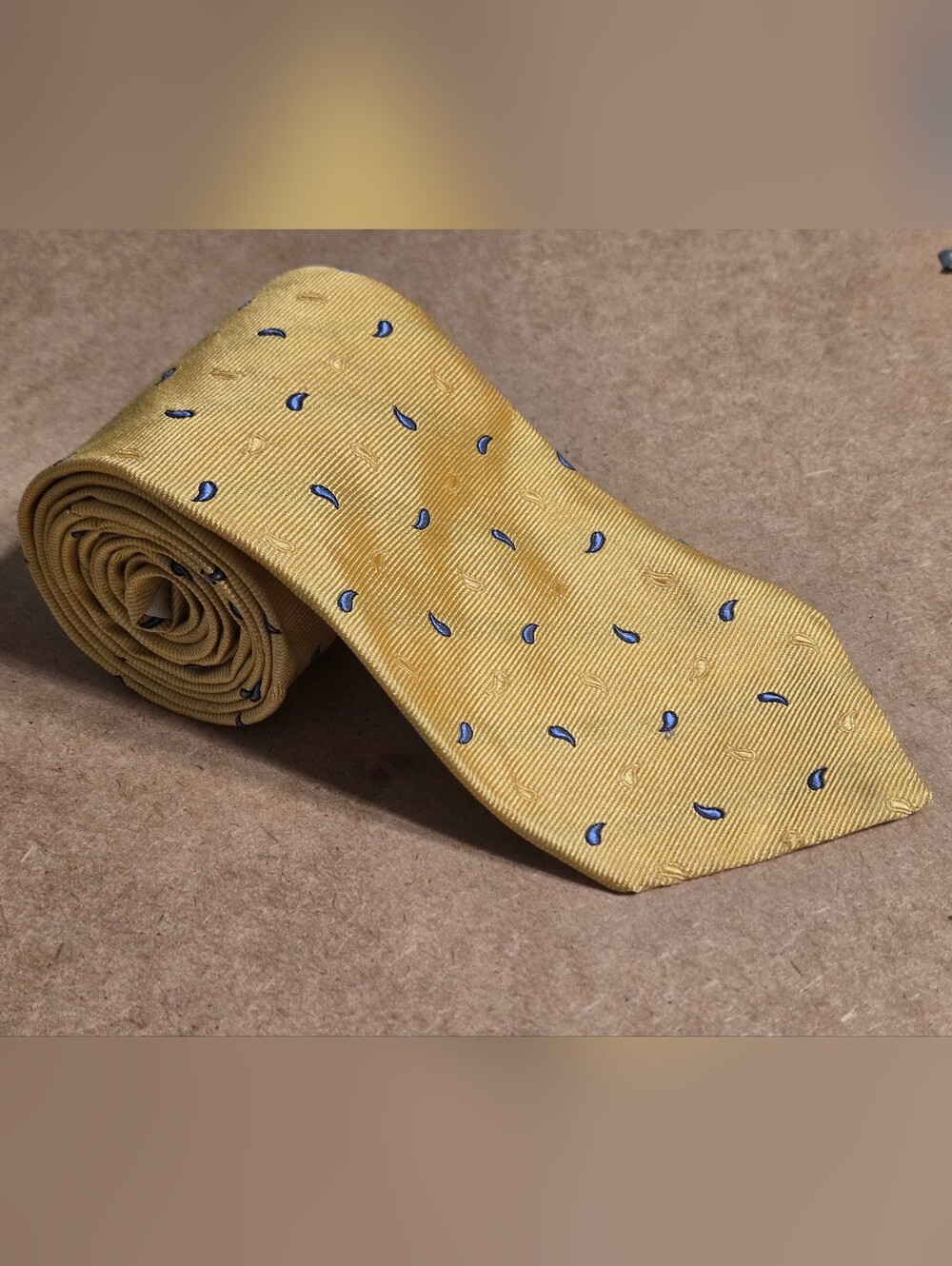 Brooks Brothers 346 Golden Silk Tie - Woven In Italy, Made In USA